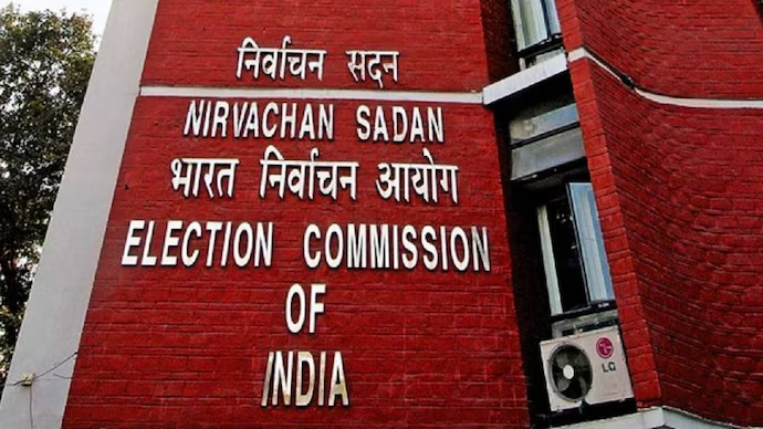 अब प्रत्याशी वोटर्स को नहीं बांट पाएंगे कैश और गिफ्ट! EC के साथ-साथ एजेंसियों की भी होगी नजर, रोडमैप तैयार