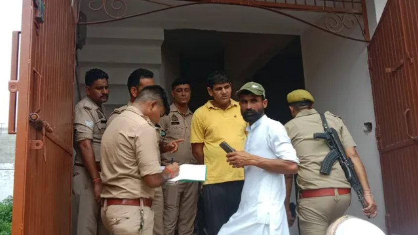 मेरठ: घर में मिला सिक्योरिटी गार्ड का गोली लगा शव, हत्या या आत्महत्या की गुत्थी सुलझाने में जुटी पुलिस